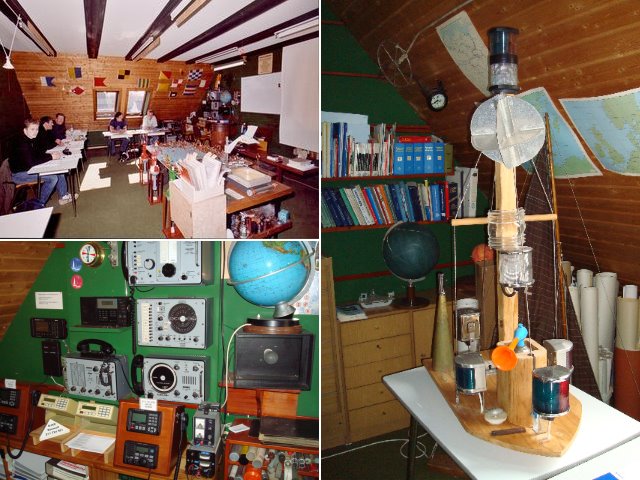 Wasserfahrschule Travemünde - Unterrichtsraum mit Funkbude und Modellschiffen